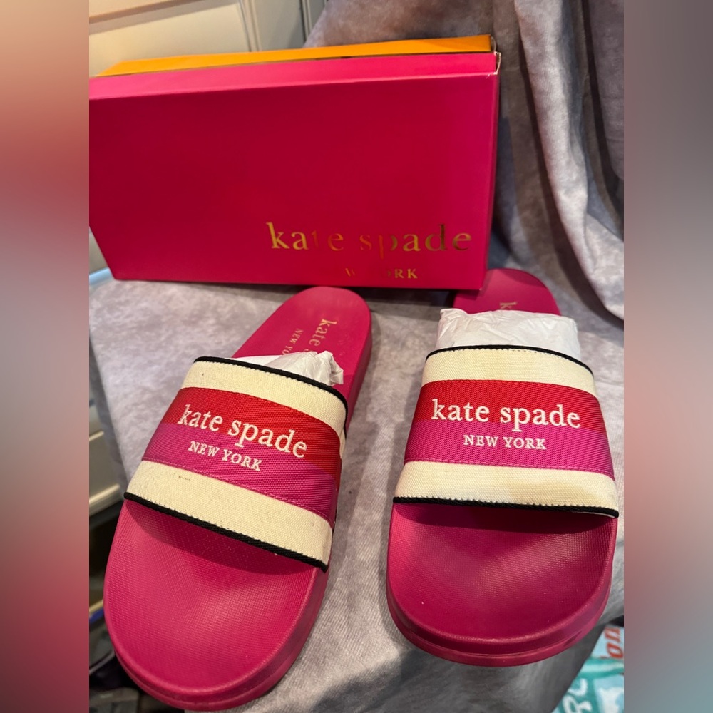 kate spade Buttercup Hot Pink Slide Sandals‎ 9m